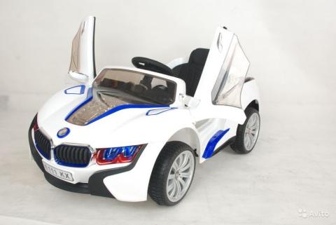 BMW E111KX, с д/у, белый